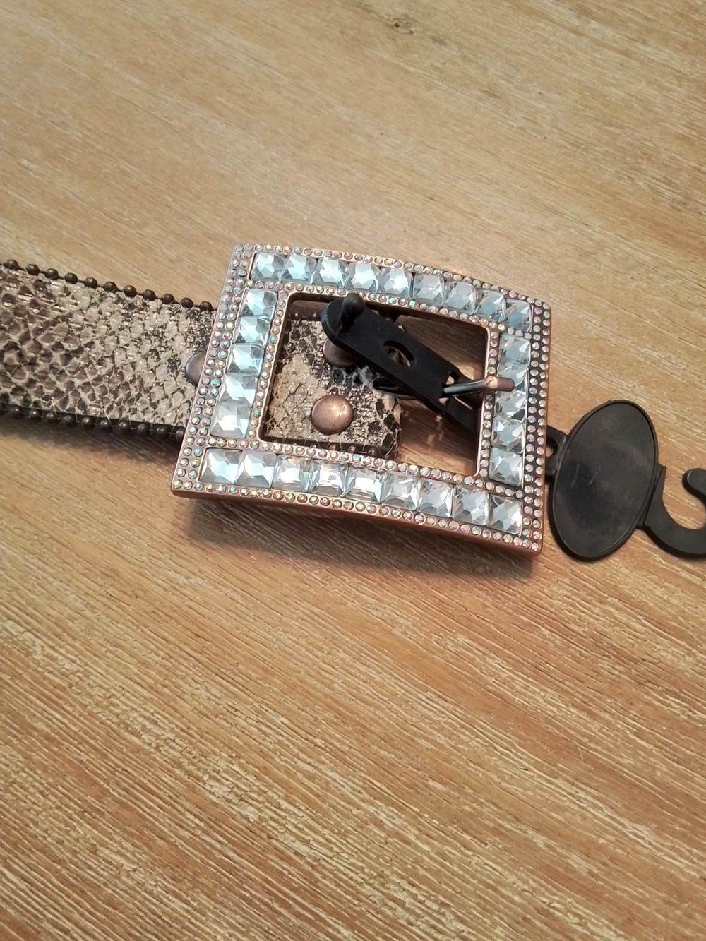 Genuine Leather Studded Snakeskin Womens Belt* NWT* M/L
